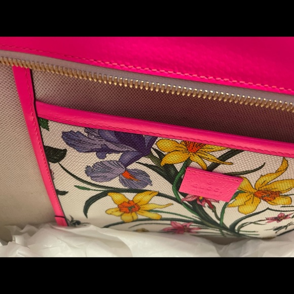Gucci flora shopper tote (Sold) - Picture 3 of 3